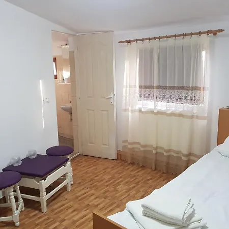Homestay Casa Duminica 2 Mai
